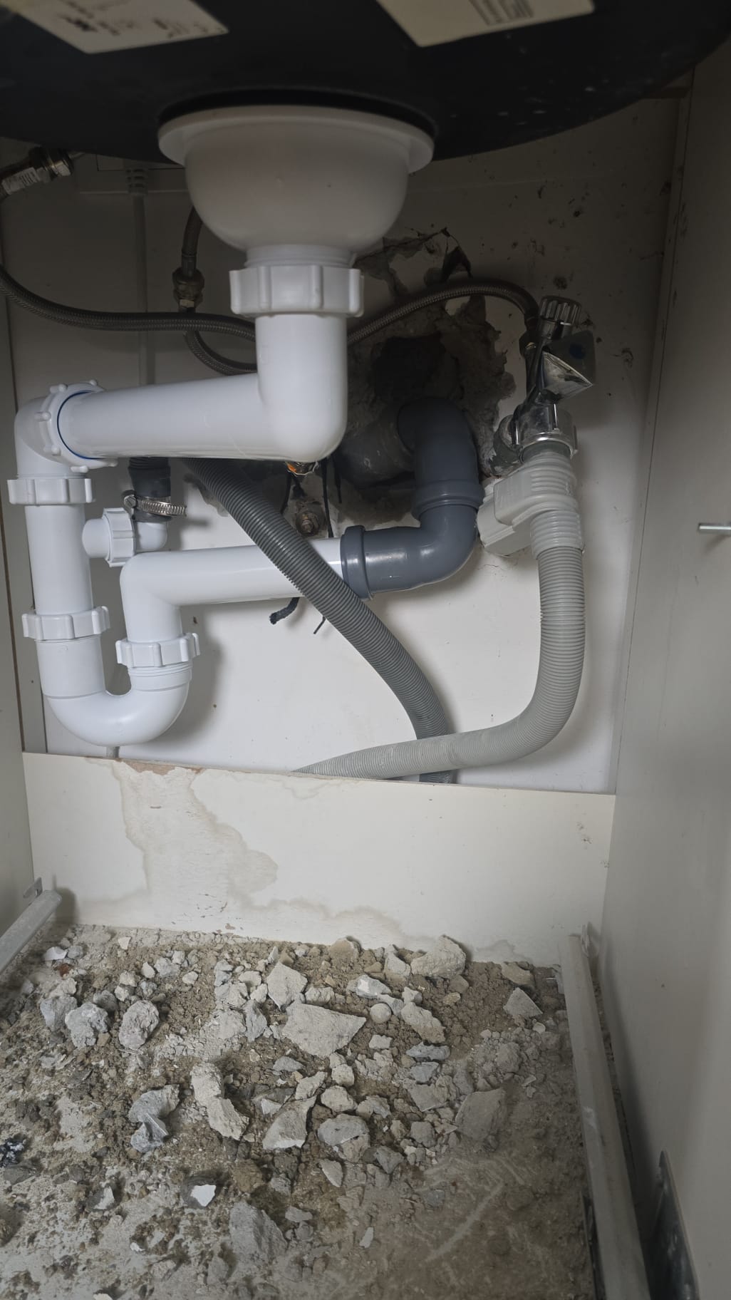 Zamjena sifona sudopera Zagreb – majstor na terenu